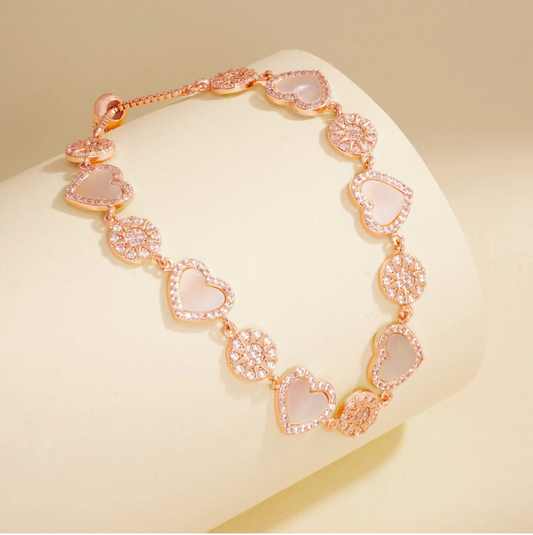 Gilded Hearts Charm Bracelet™